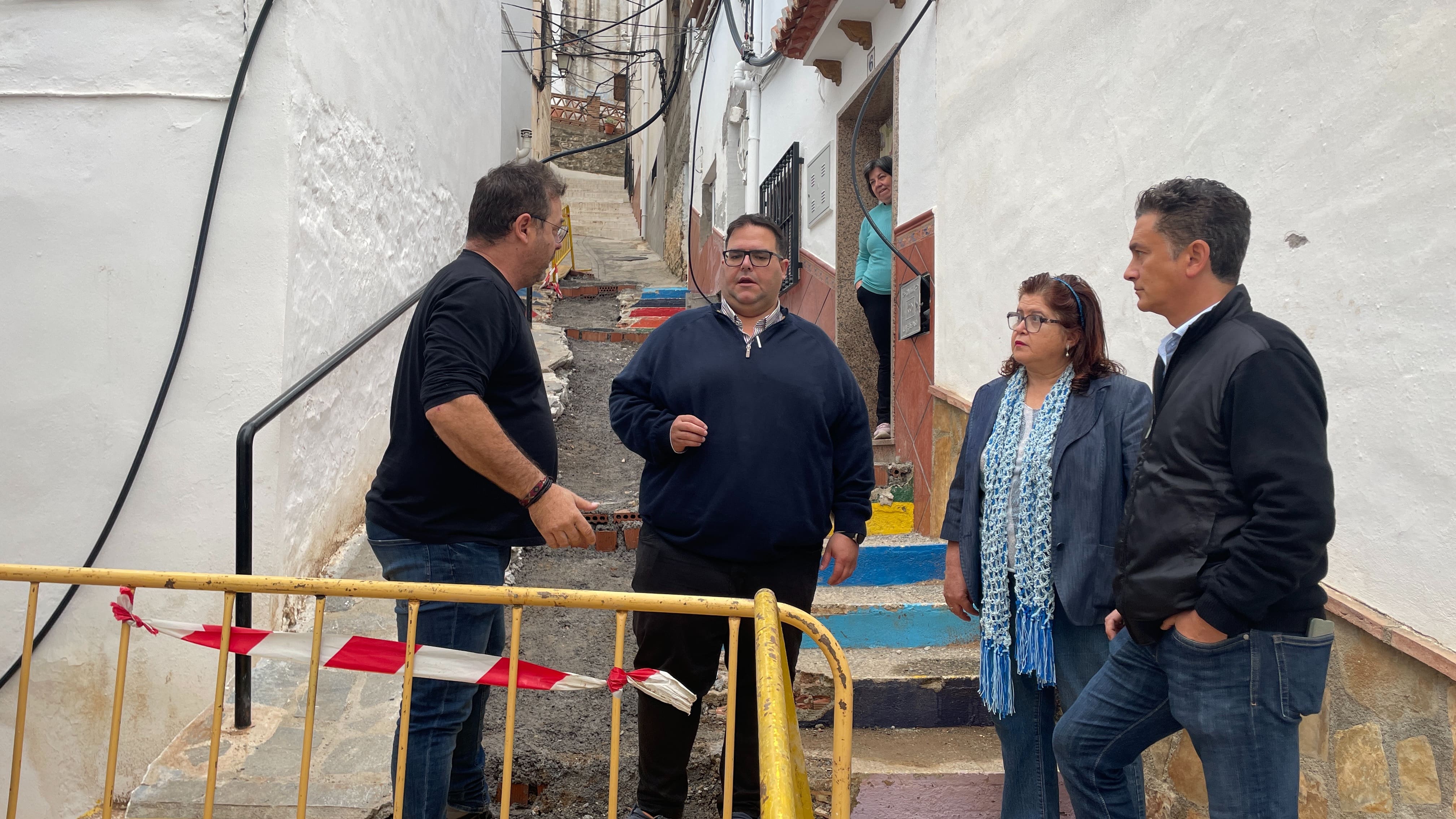 Ultiman la sustitucin de las tuberas de la calle Aguacate de Jete